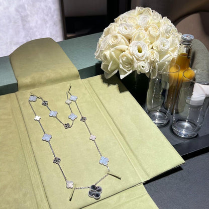 [⭐Hinora Jewelry]DETACHABLE CLOVER 15(11+4) FLOWER SILVER NECKLACE SET