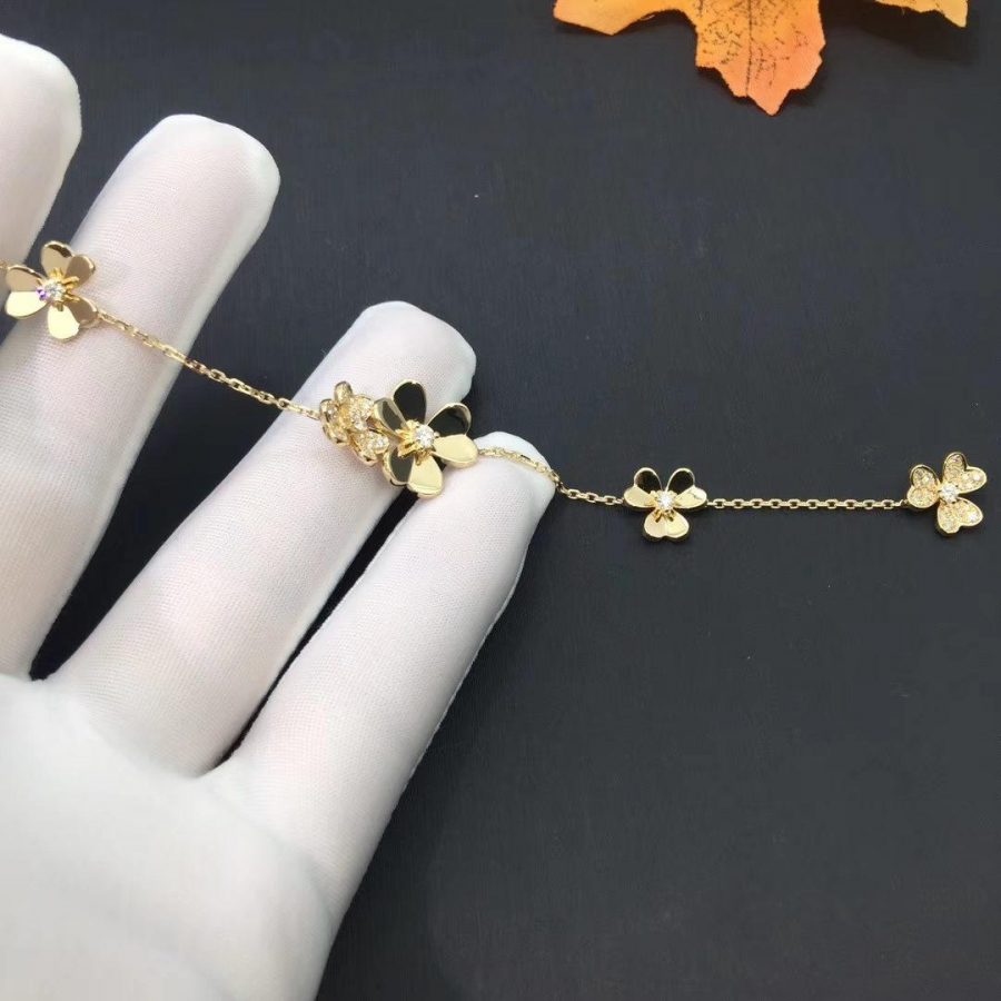 [⭐Hinora Jewelry]FRIVOLE GOLD 5 FLOWERS BRACELET