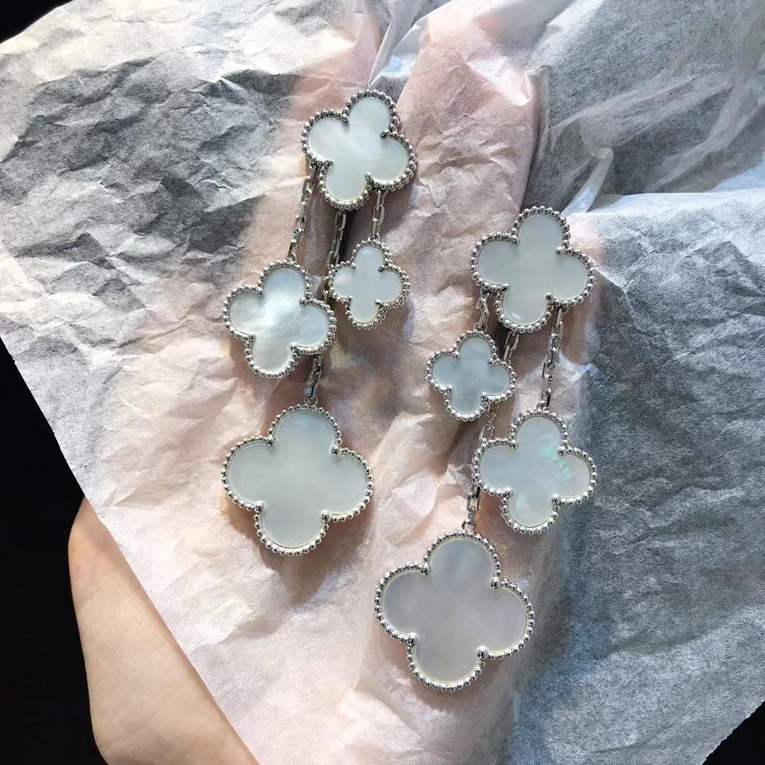 [⭐Hinora Jewelry]CLOVER EARRINGS WHITE MOP 4 MOTIFS SILVER