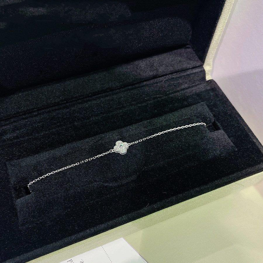 [⭐Hinora Jewelry]CLOVER  SINGLE FLOWER BRACELET SILVER
