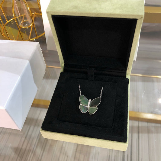 [⭐Hinora Jewelry]LARGE BUTTERFLY SILVER PENDANT DIAMOND NECKLACE