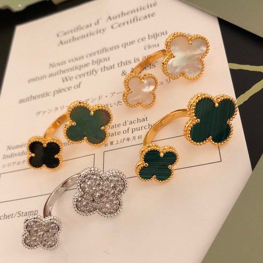 [⭐Hinora Jewelry]CLOVER BETWEEN THE FINGER RING