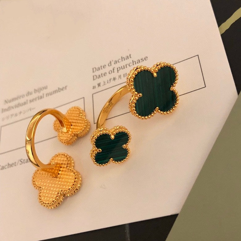 [⭐Hinora Jewelry]CLOVER BETWEEN THE FINGER RING